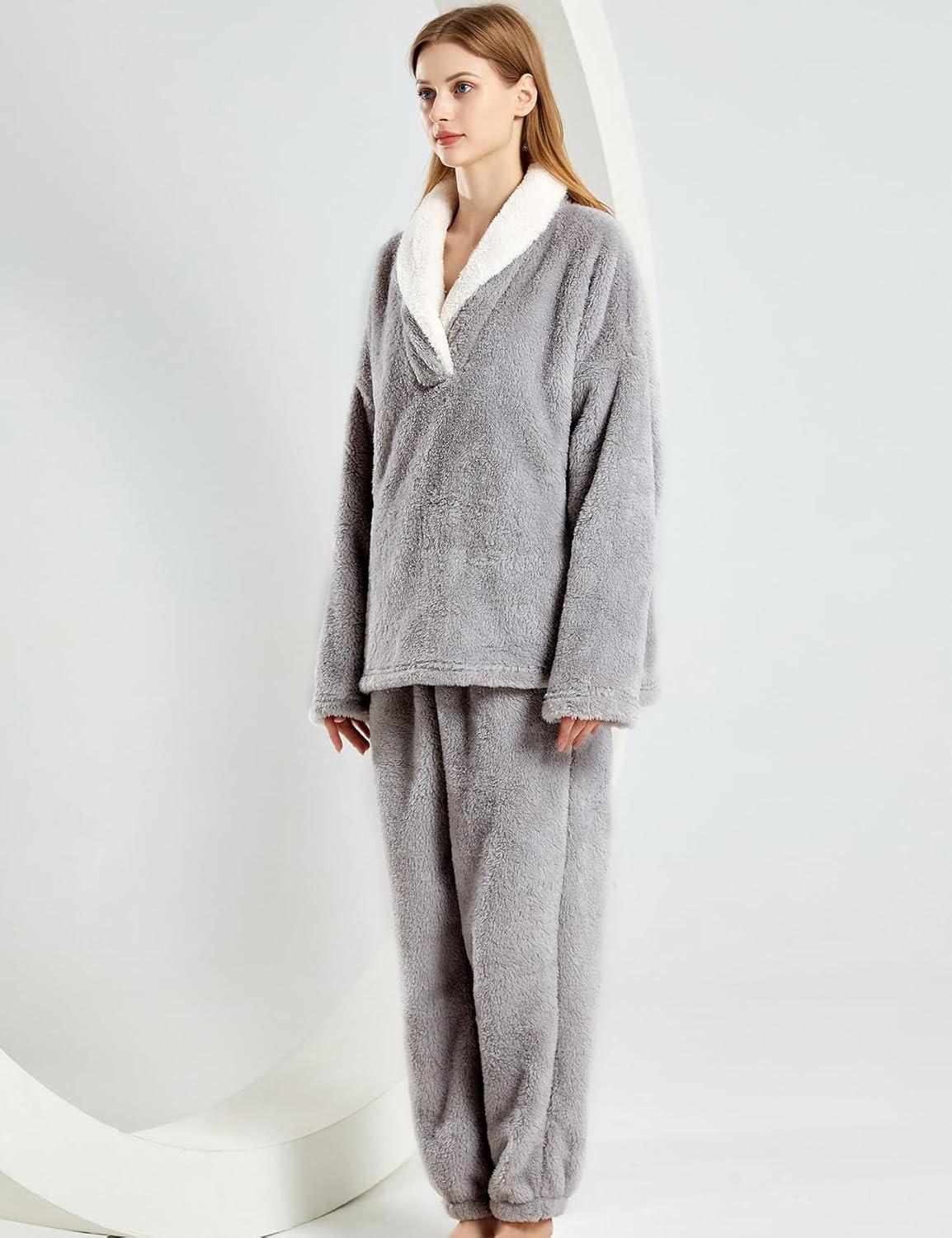 Arssm Women Fluffy Pajamas Set Fleece Pajamas Winter Warm Loose Plush Fuzzy Sets 2 Piece Cozy Sleepwear(Lightgrey)