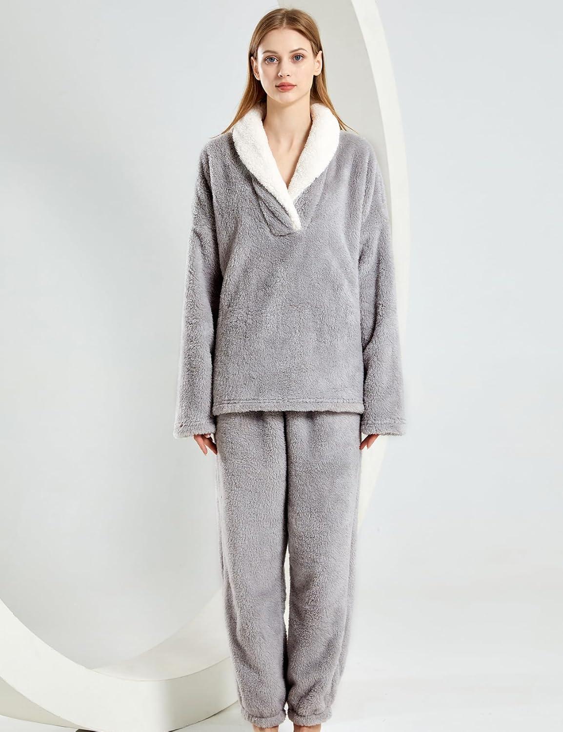 Arssm Women Fluffy Pajamas Set Fleece Pajamas Winter Warm Loose Plush Fuzzy Sets 2 Piece Cozy Sleepwear(Lightgrey)