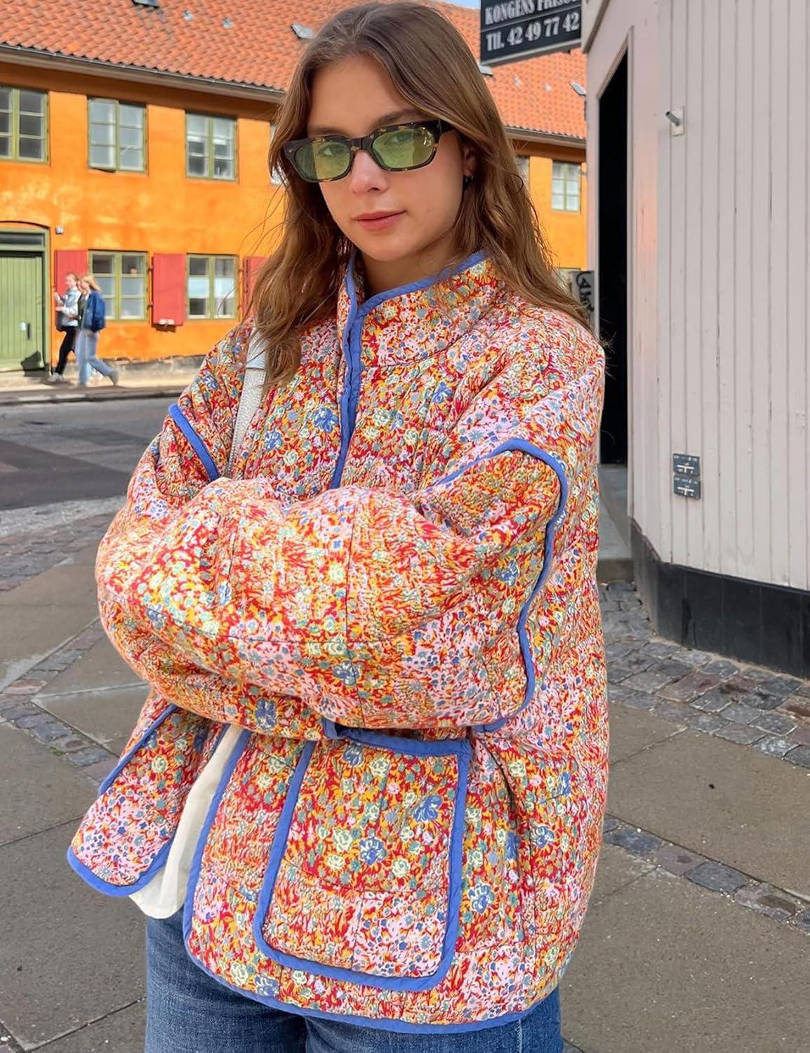 Arssm Women Floral Quilted Puffer Jacket Cropped Lightweight Patchwork Vintage Padded Short Coat Outerwear(Orange)