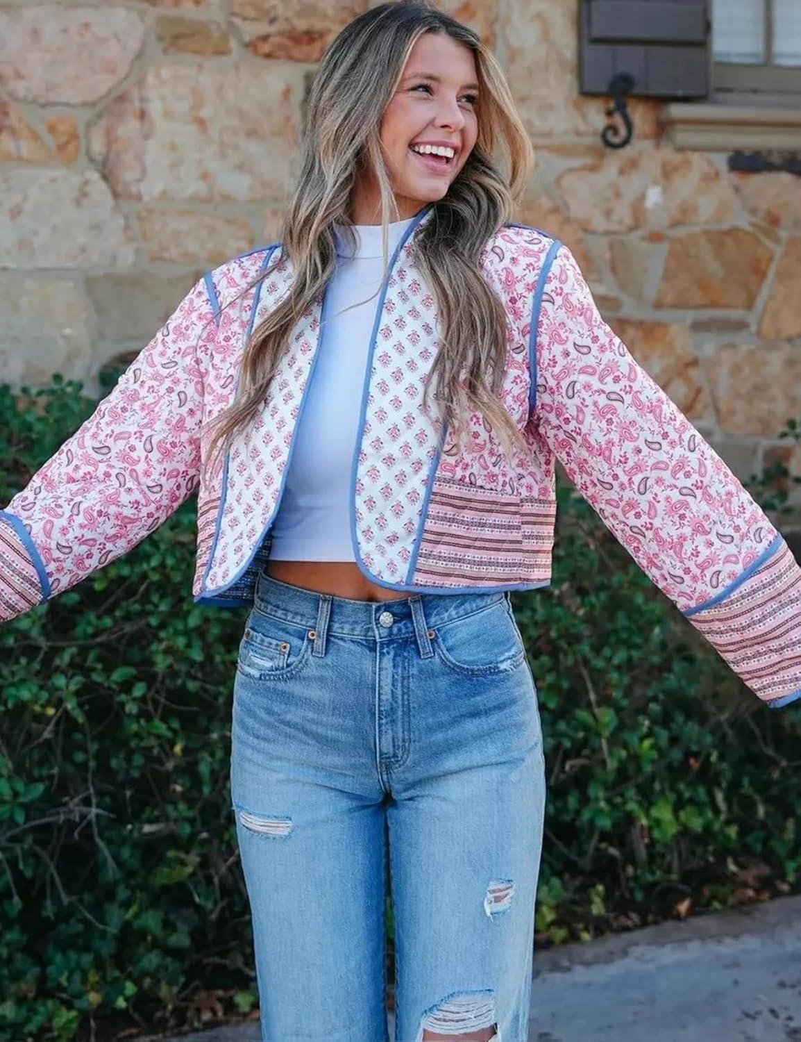 Arssm Women Floral Quilted Puffer Jacket Cropped Lightweight Patchwork Vintage Padded Short Coat Outerwear(Pink)